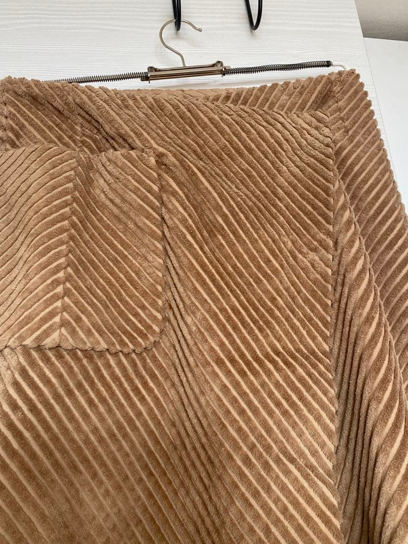 マルジェラ　アシメトリーラップスカート