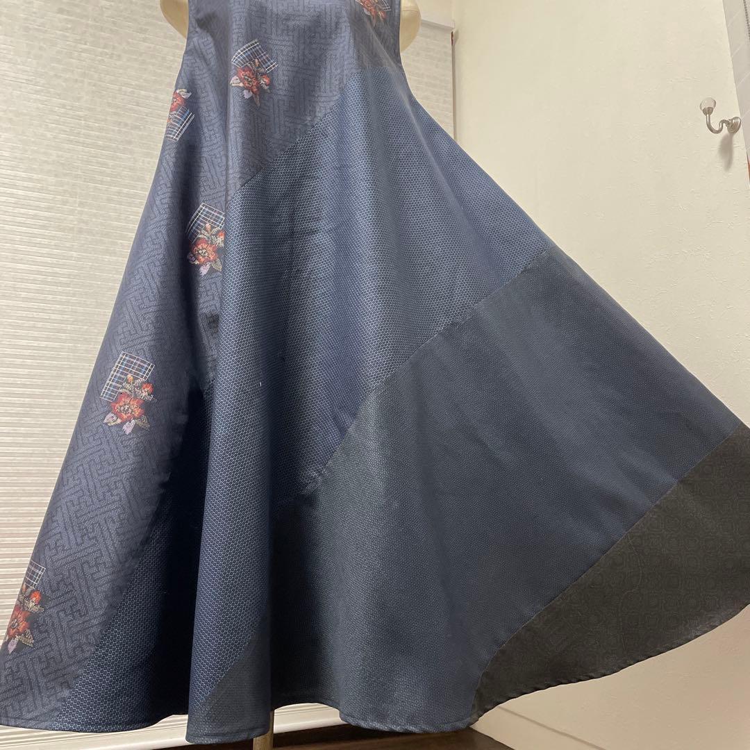 着物ワンピーステントラインロング丈《12》大島紬(証紙付き)等M〜L［紺系］