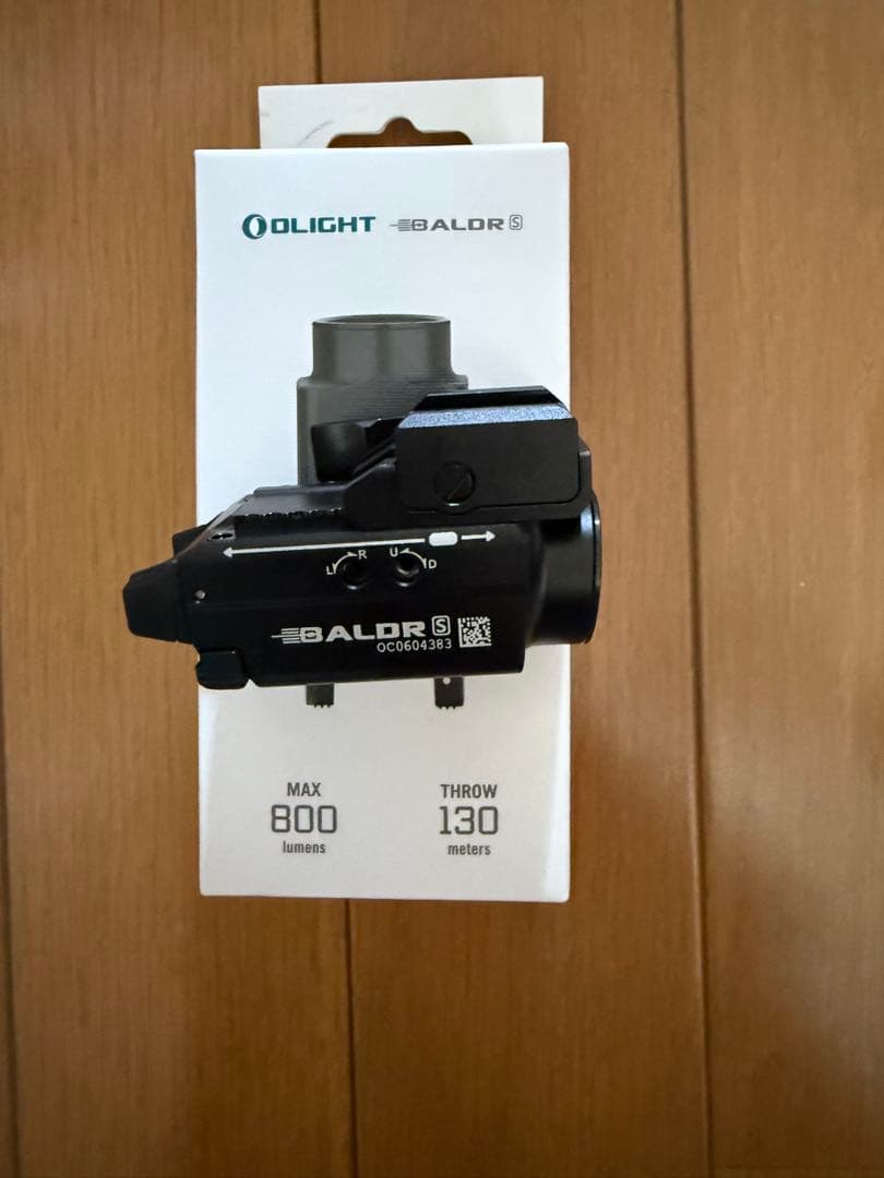 OLIGHT オーライト BaldrS 懐中電灯 ウェポンライト 800ルーメン