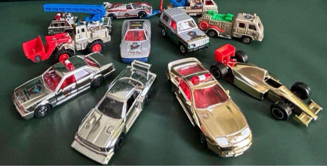 トミカ アースコマンダー メタリックトミカ 色々11台セット