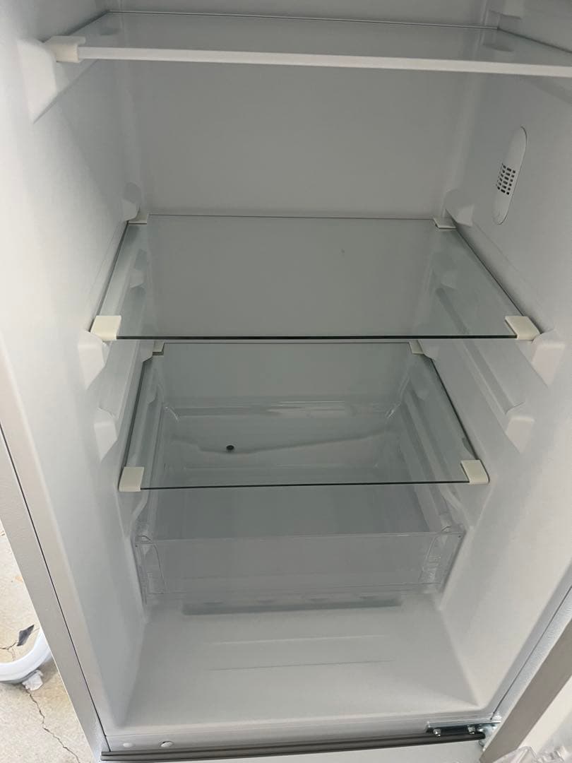 Comfee　冷凍冷蔵庫　174L　RCB169WH1JP　2024年製T