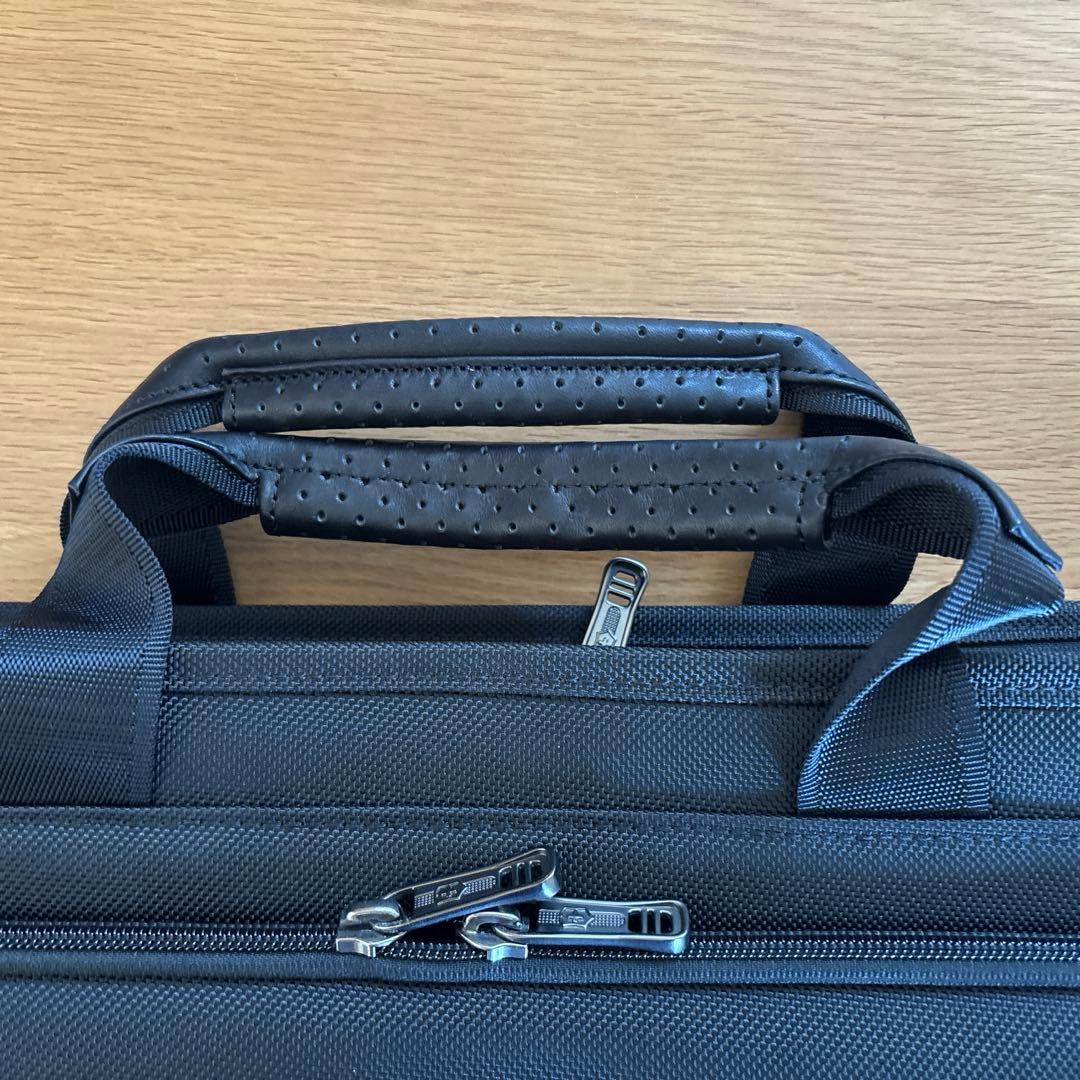 【未使用】VICTORINOX ビクトリノックス　　　ビジネスバッグ　ブラック