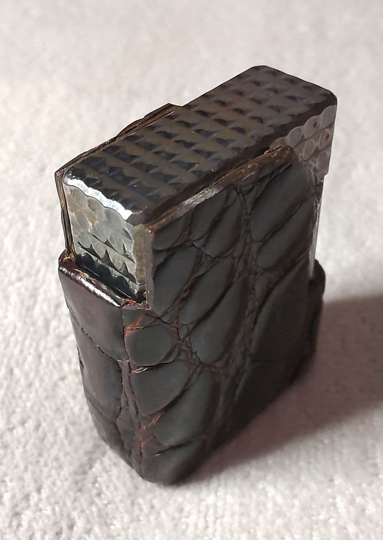 S.T.Dupont エステーデュポンガスライター 着火確認済 カバー付