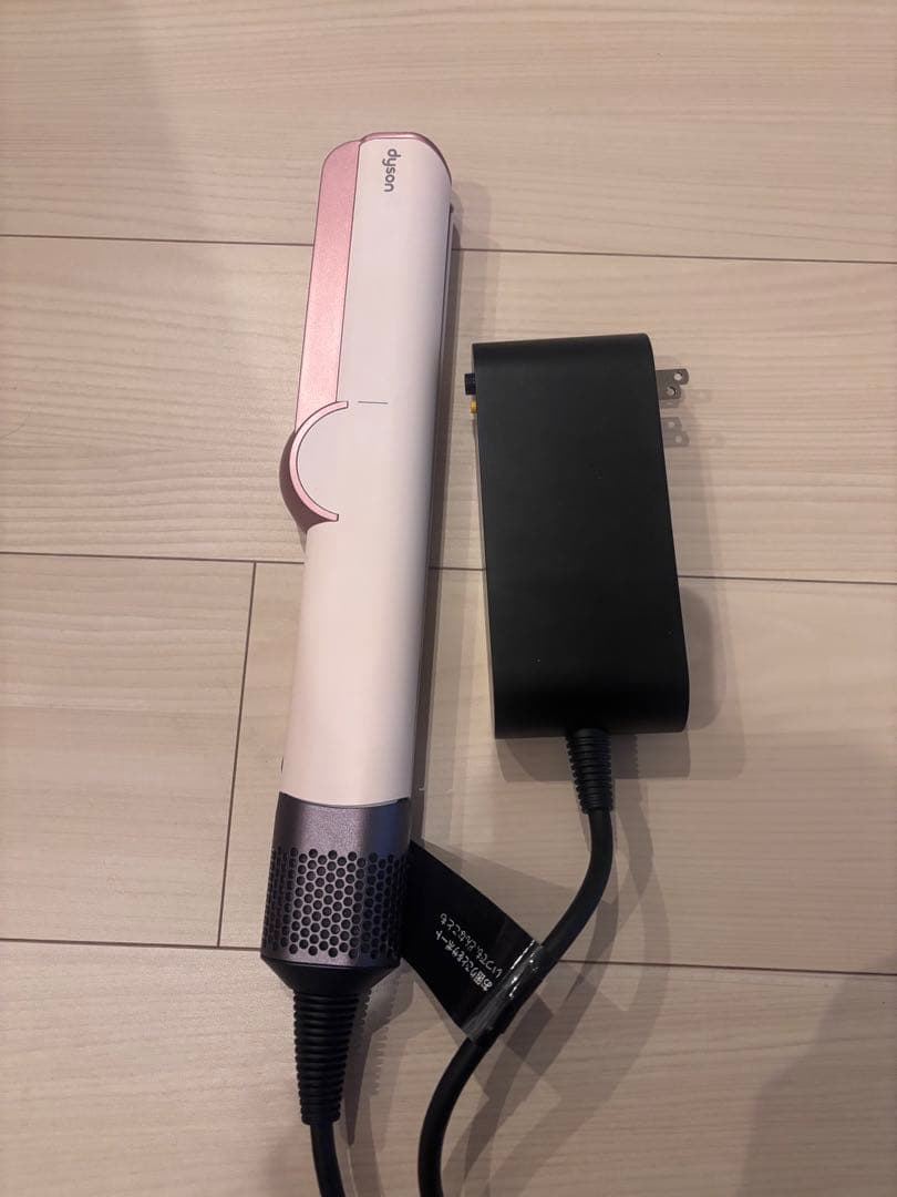 Dyson Airwrap ピンク