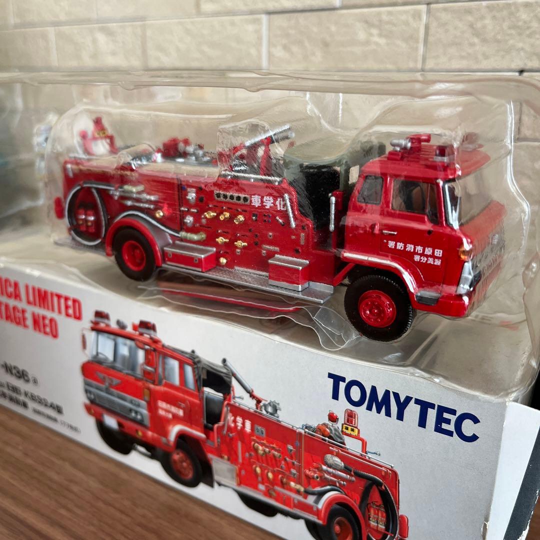 トミカリミテッドヴィンテージ ネオ 日野 化学消防車