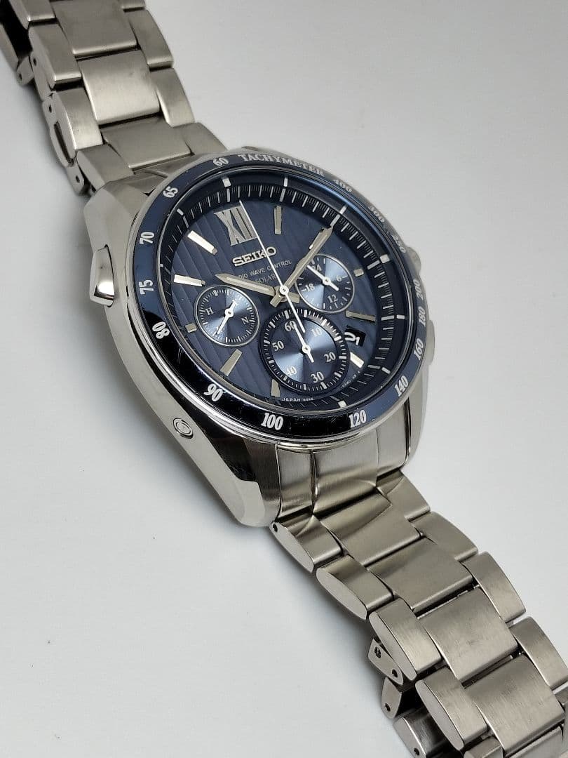 人気のブルー文字盤　セイコー　ブライツ　クロノグラフ　電波ソーラー　8B82