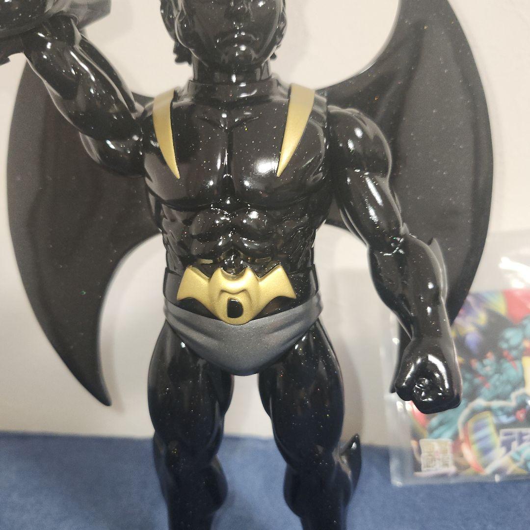 墓場の画廊　デビルマン　マスク　面取れ　ソフビ　ブラック細かな金ラメ入り