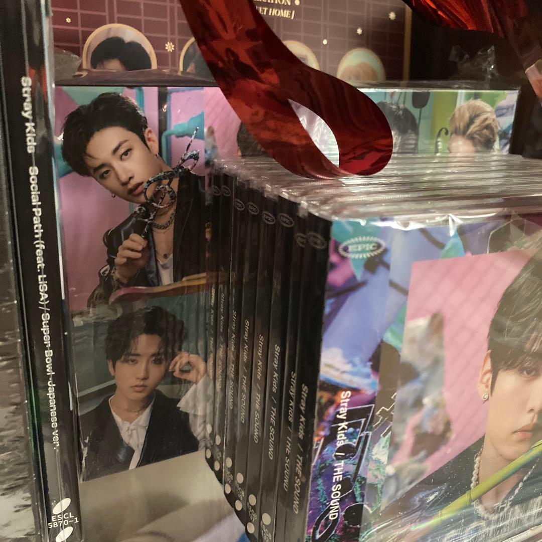Stray Kids アルバム グッズ スキズ リノ leebit