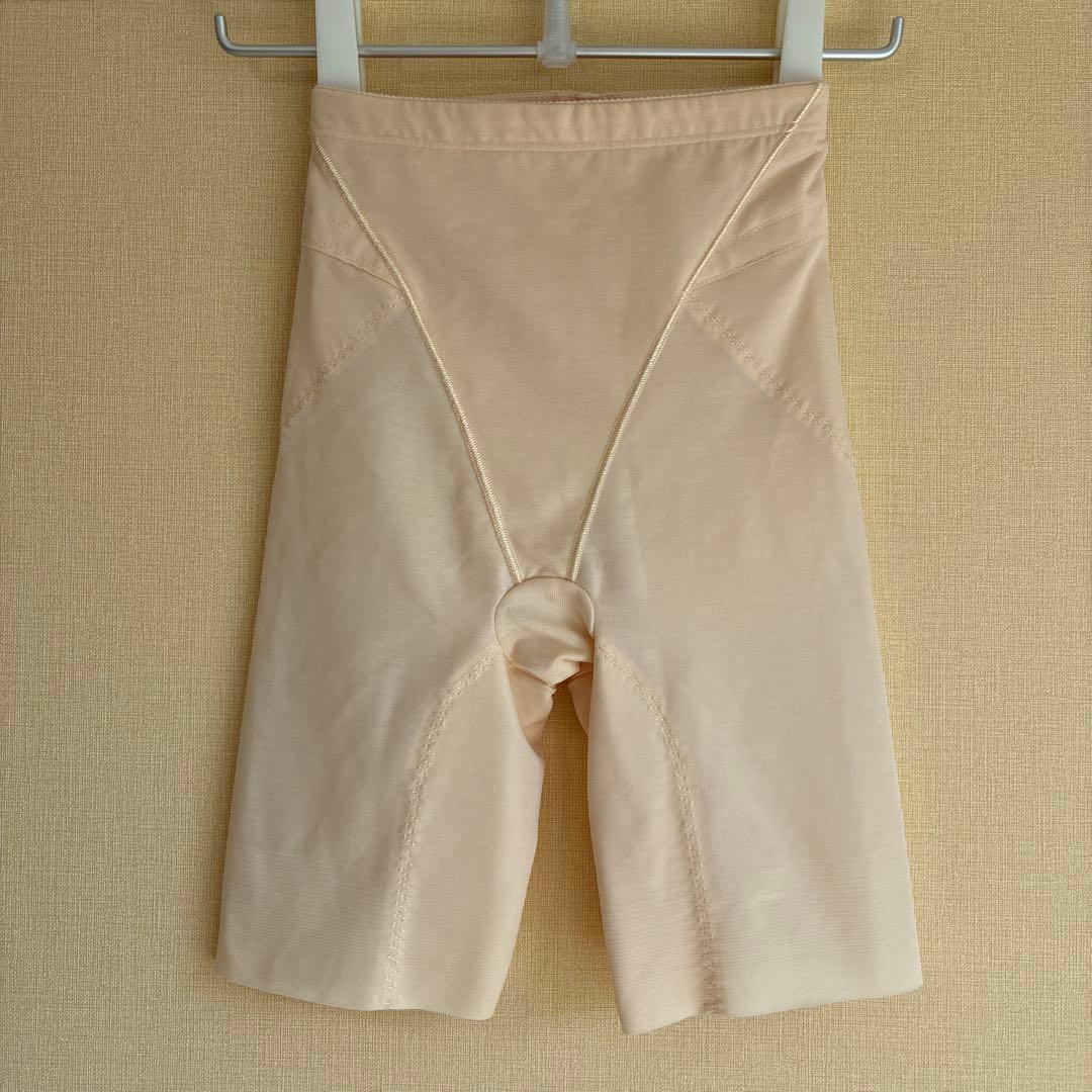 フォーシスアンドカンパニー FOUR SIS & CO. ブライダルインナー