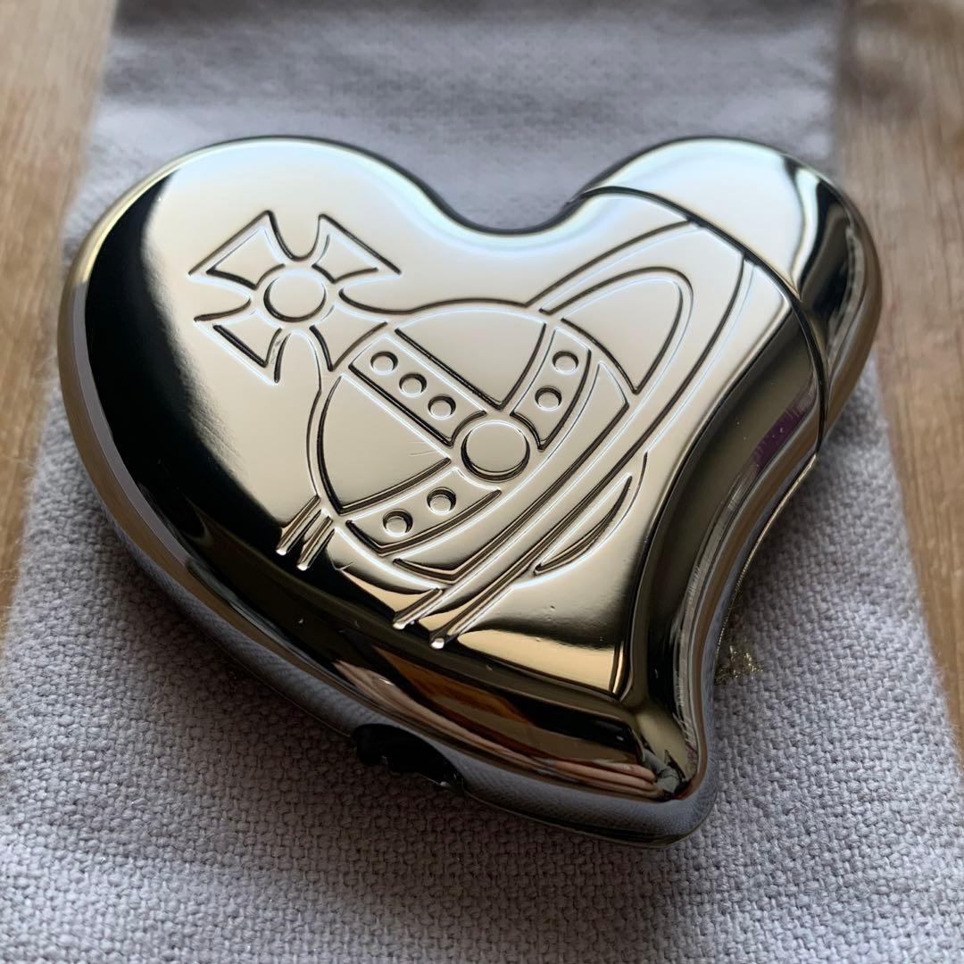 新品未使用 Vivienne Westwood ハートシェイプ ガスライター - メルカリ