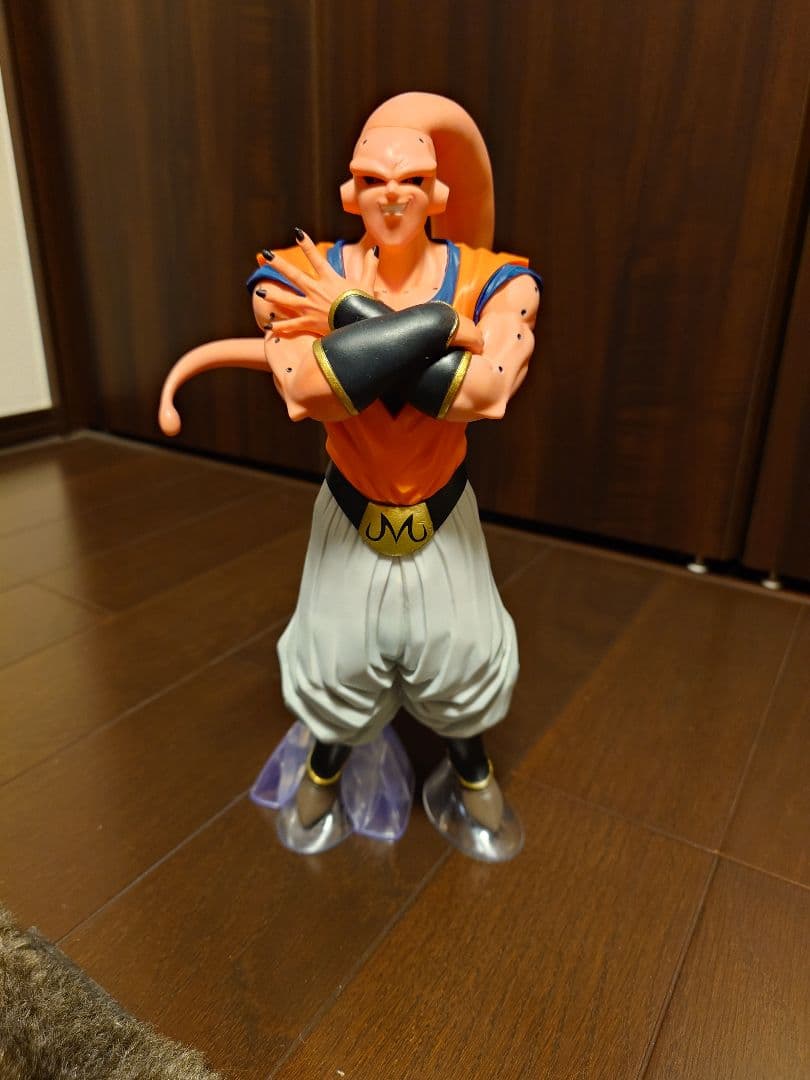 ドラゴンボール 1番くじ 魔人ブウ セル フリーザ サタン アナウンサー 亀仙人