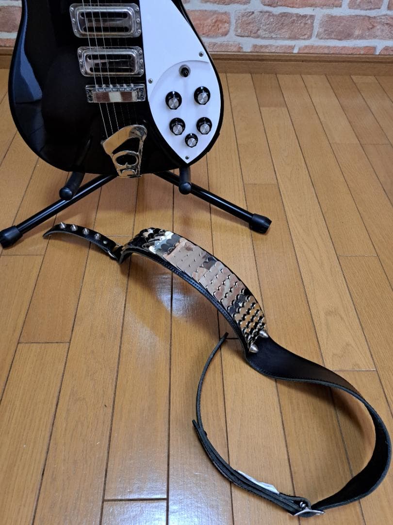 リッケンバッカー320byグレコ - メルカリ