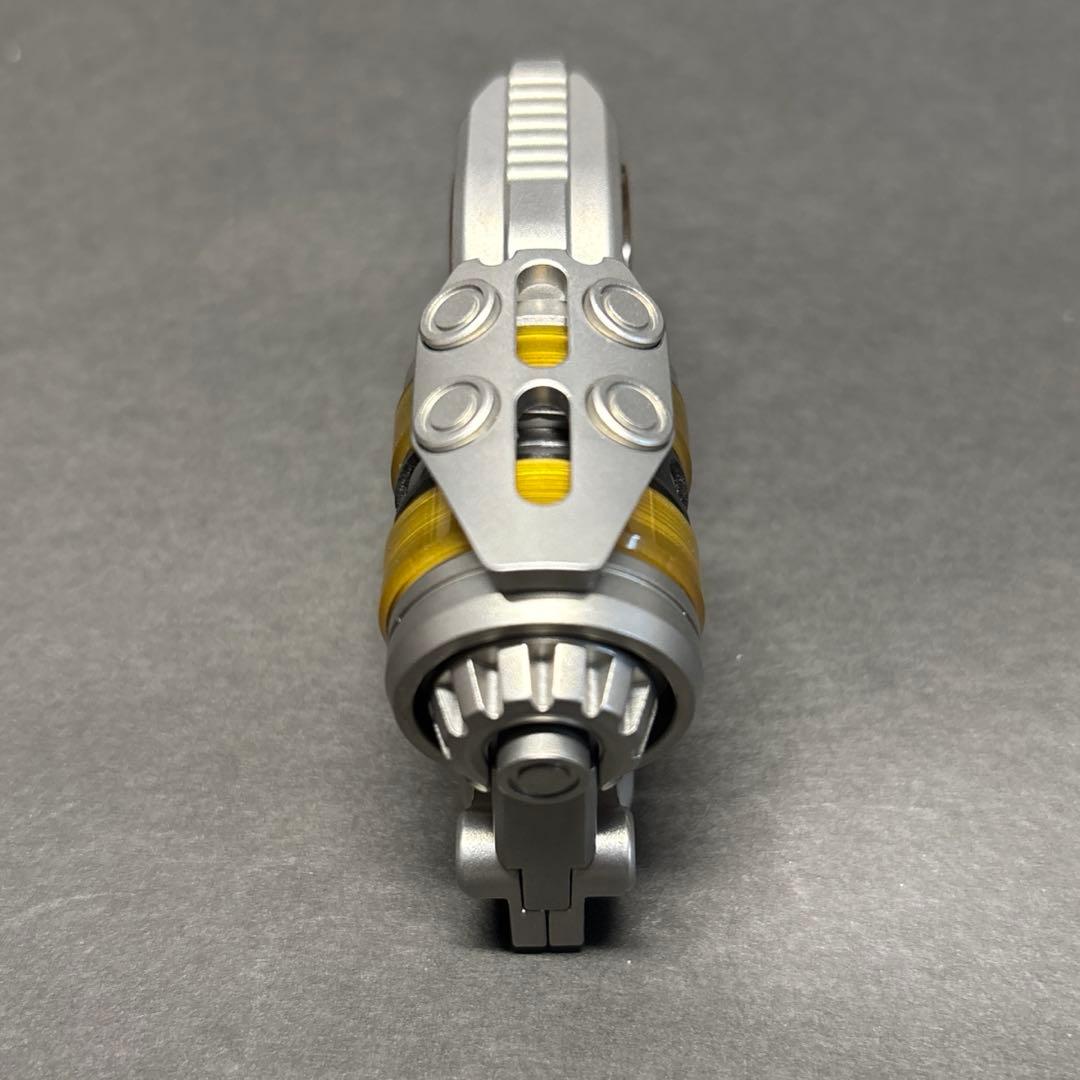 音叉内蔵 フィジェットトイ　EDC グレネード型　フィジェット　ハンドスピナー