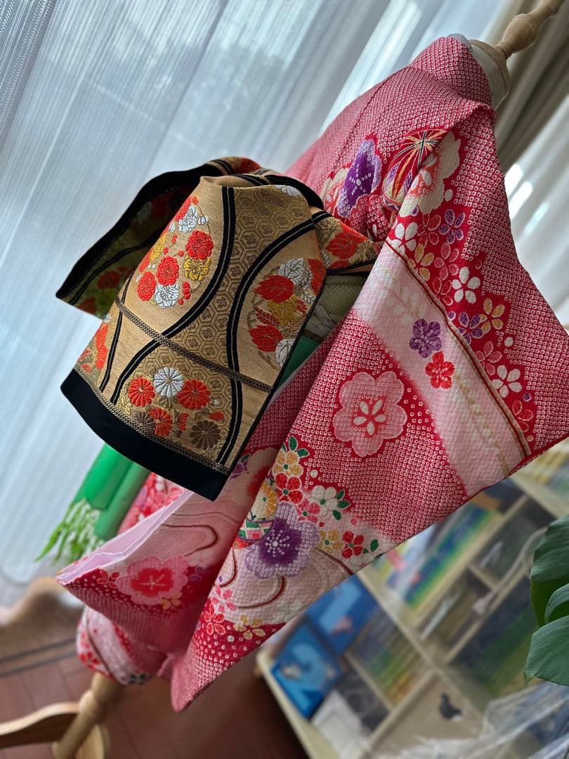 7歳七五三フルセット 赤×白×紫 絞り風花柄着物と立涌模様の帯