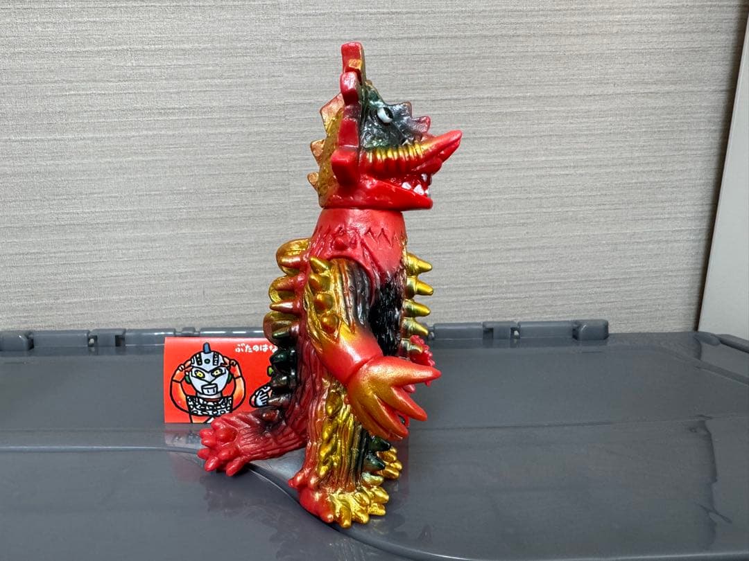 ぶたのはな マザリュース 検 ウルトラマン zollmen M1号 マルサン