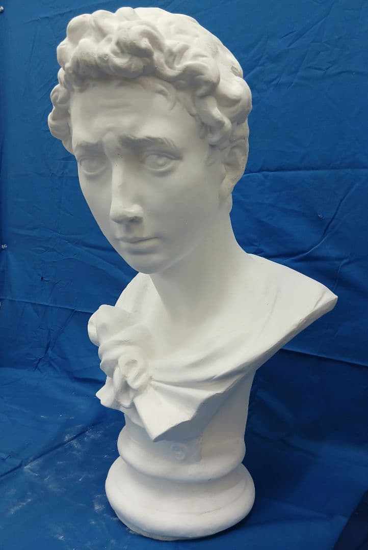 ジョルジョ首像。(高さ60cm) ジョルジョ首像。高さ60cm 石膏像 ジョルジョ首像。高さ60cm