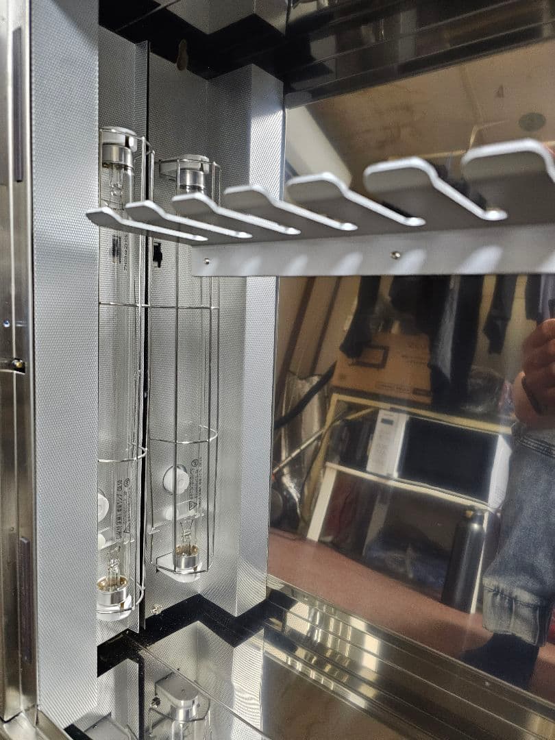 リョウリナ様専用 殺菌灯付 庖丁保管庫 キンキラー Kー108S型 8本