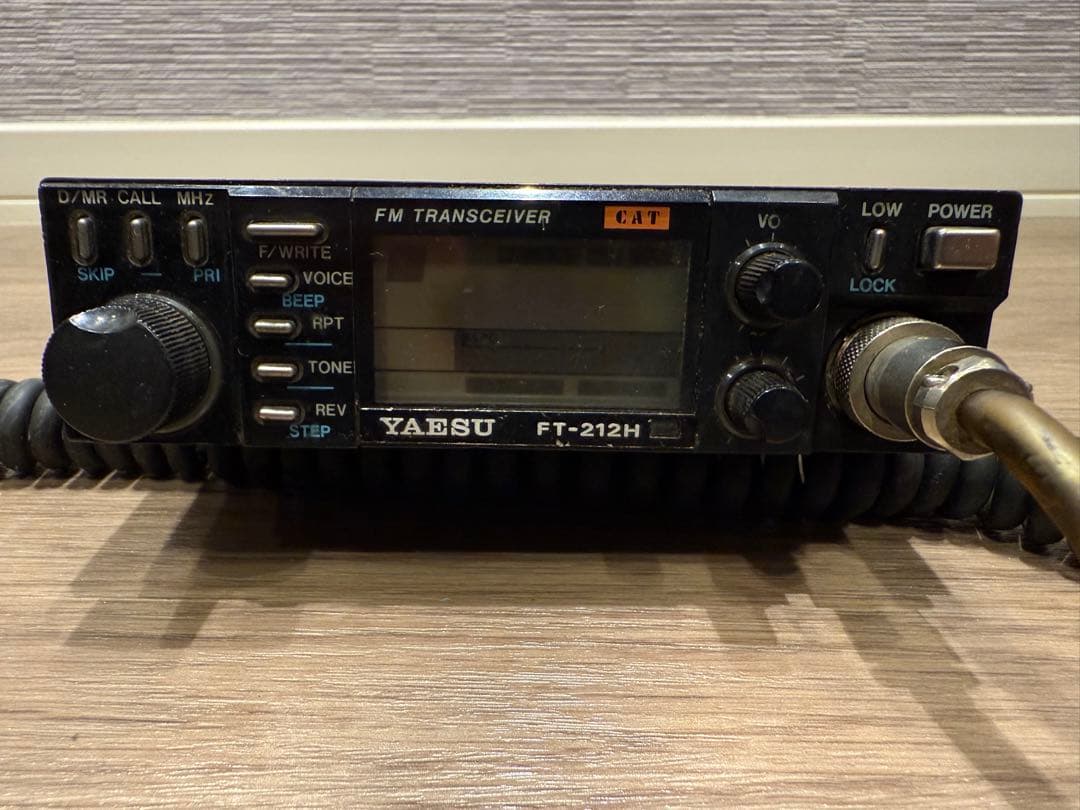 中古】八重洲無線FT-212H FMトランシーバー アマチュア無線マイクセット