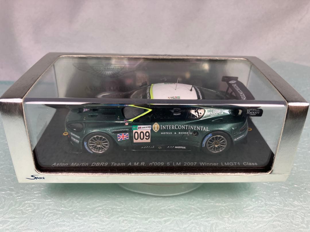 Spark Aston Martin DBR9 ル・マン24H2007クラス優勝