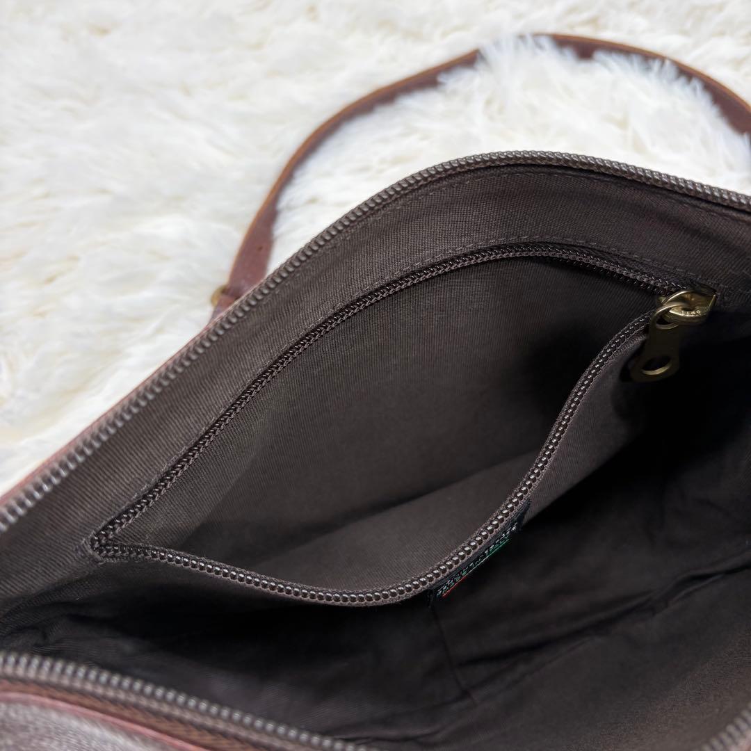 イルビゾンテ ショルダーバッグ ダークブラウン レザー 三日月 イタリア製