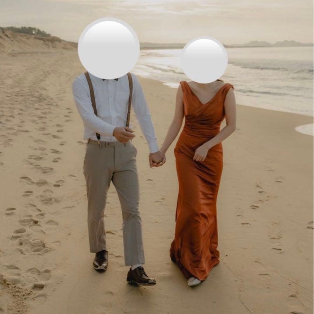 オレンジ サテン風 スリーブレスドレス（値下げ中！1万円→9千円）