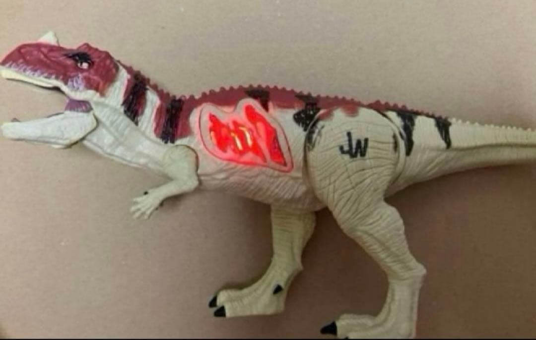 ジュラシックワールド ハズブロ 恐竜 フィギュア 3体セット インドミナス