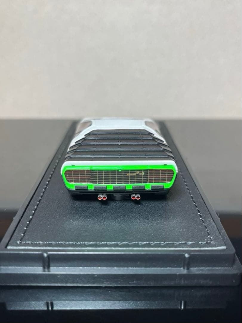 訳あり）ミニカー 1/43 トップマルケス アルファロメオ カラボ 白