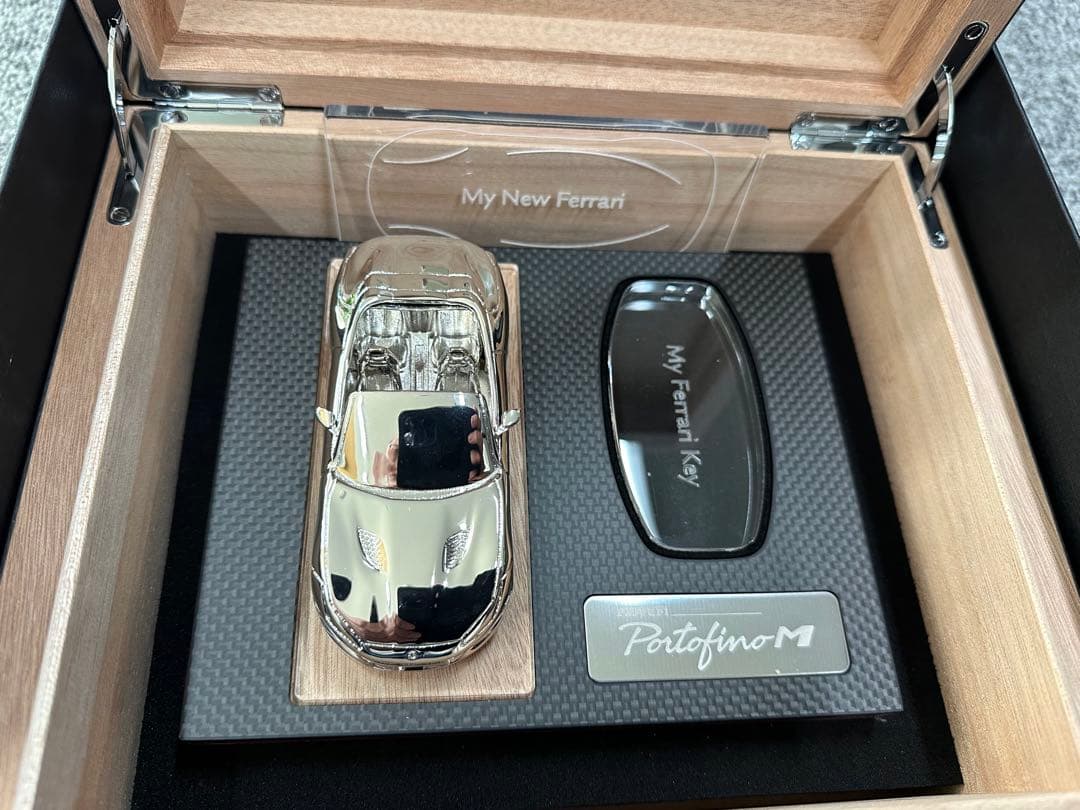 Ferrari Portofino キーボックス Ferrari Portfino Owner's Key Box