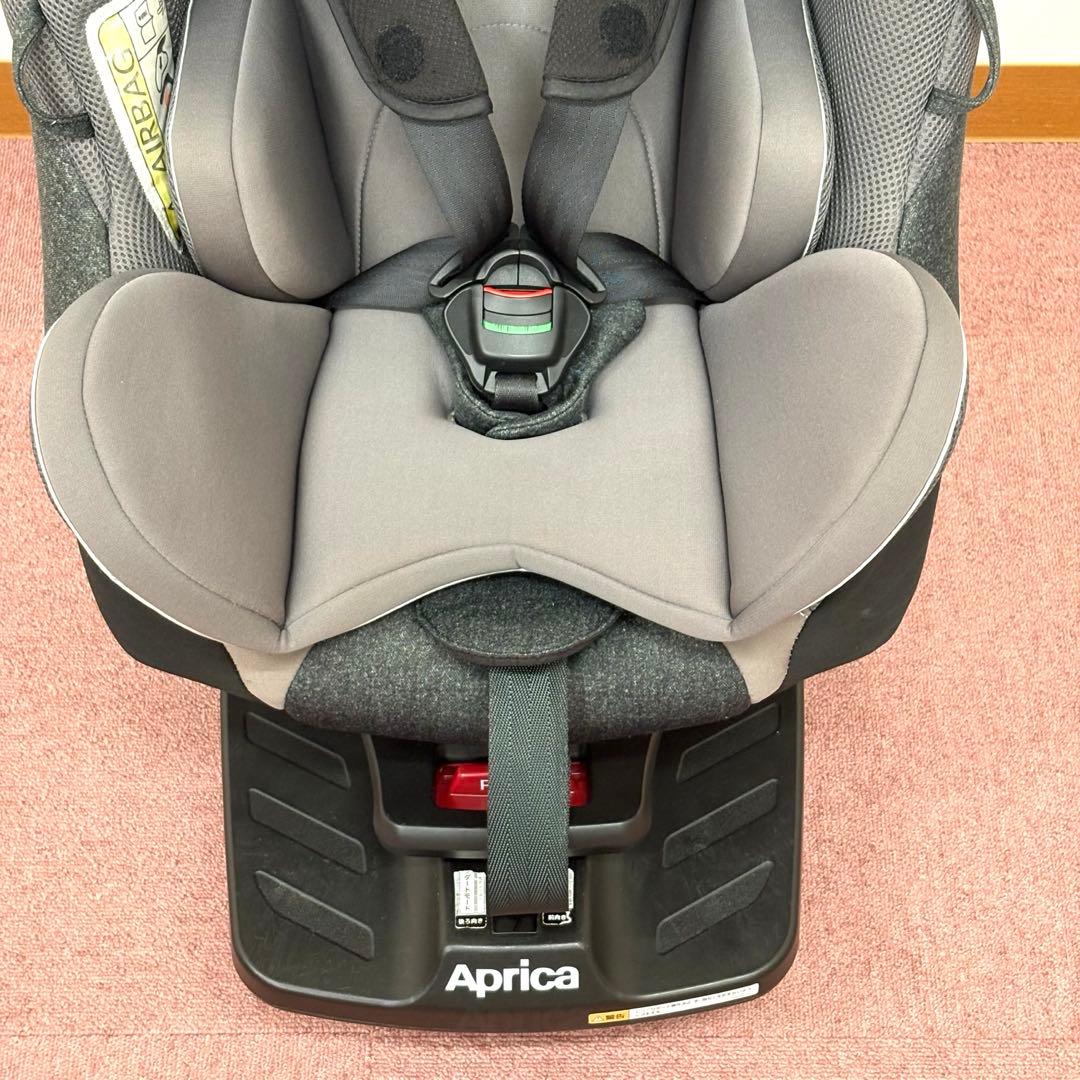 アップリカ クルリラ プレミアム チャイルドシート ISOFIX 回転式
