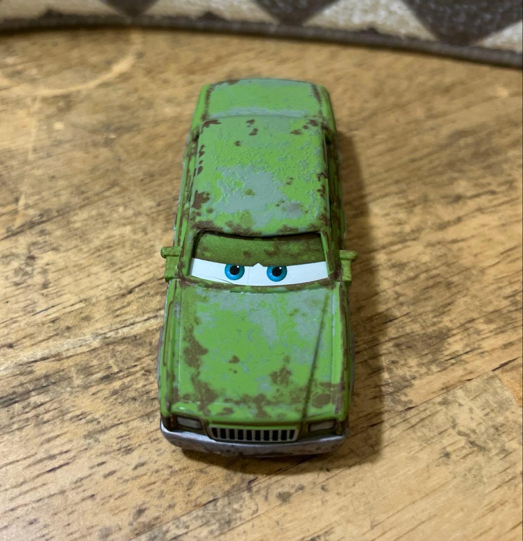 マテル　カーズ　レアなラスティ&ダスティー兄弟と仲間たちの5台セット