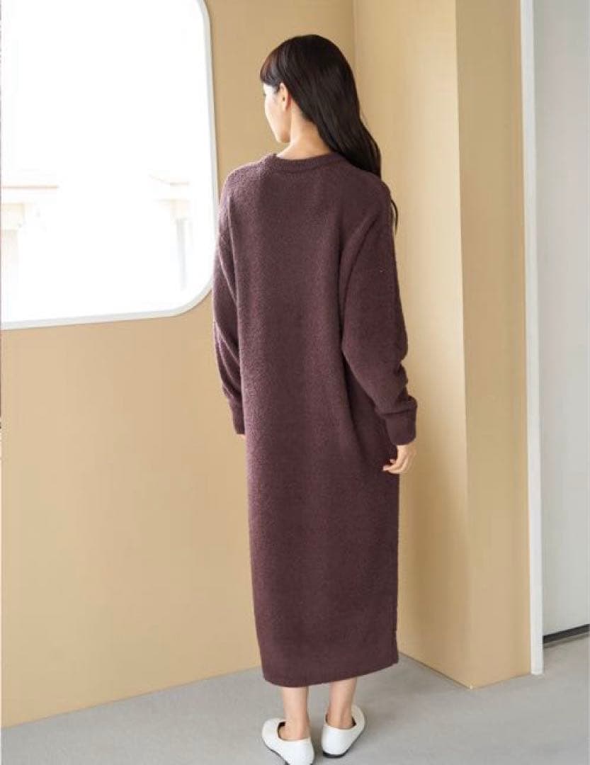 【新品タグ付き】ジェラートピケ　シュナウザー柄DOG ジャガードワンピース