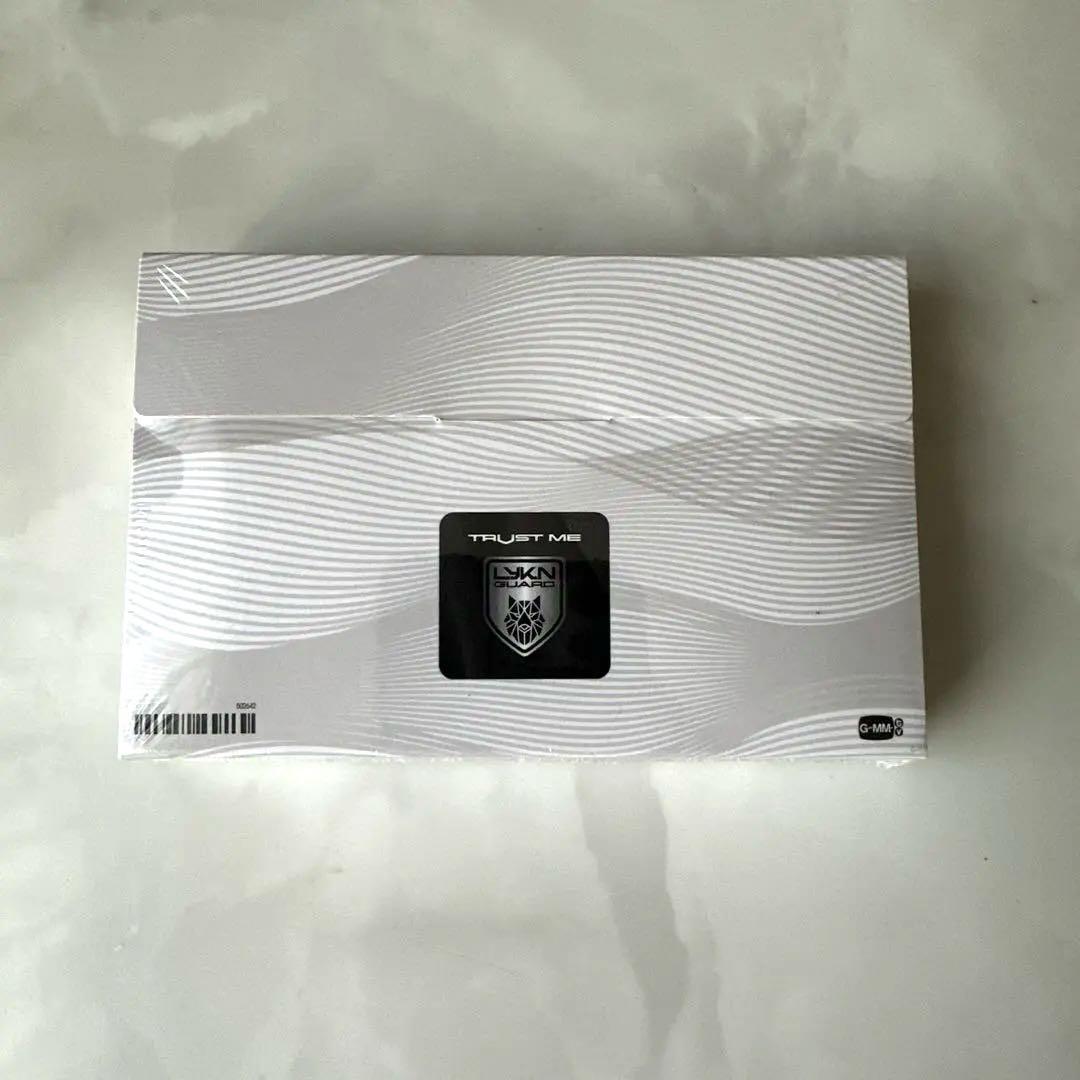 LYKN TRUST ME カードホルダー&トレカ セット LYKYOU 完売品