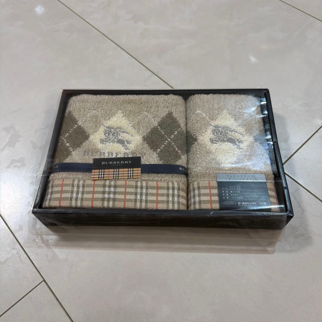 Burberry バーバリー フェイスタオル ウォッシュタオル セット - メルカリ