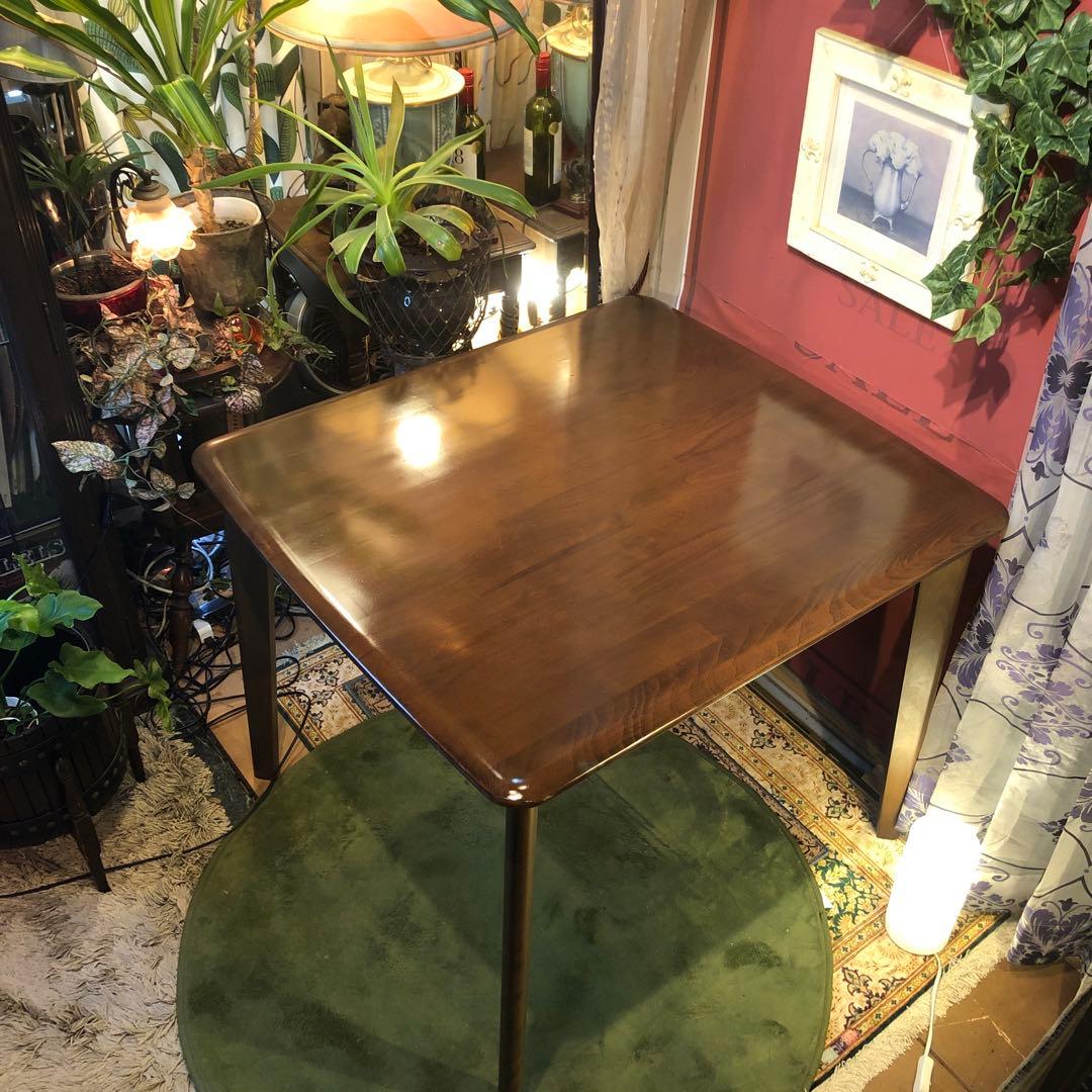 美品　ダークアルダー　ソリッド　テーパードレッグ　ダイニングテーブル