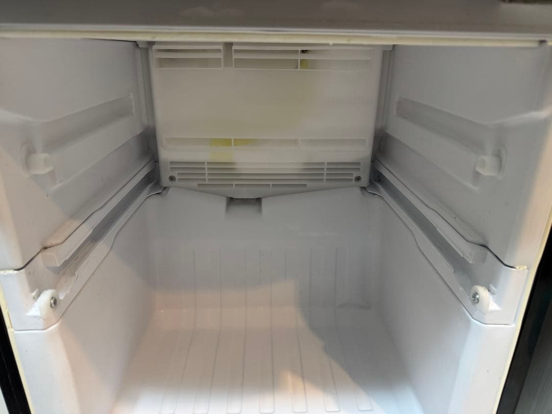 【送料込み】2016年製 Mitsubishi 冷蔵庫 2ドア 146L