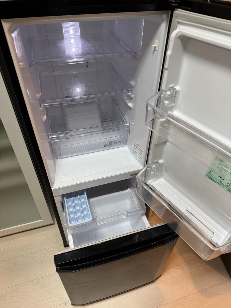 【送料込み】2016年製 Mitsubishi 冷蔵庫 2ドア 146L