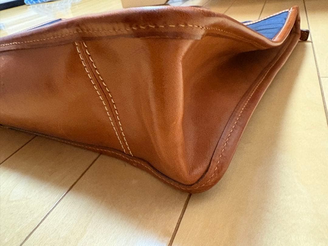 フェリージ　ビジネスバッグ