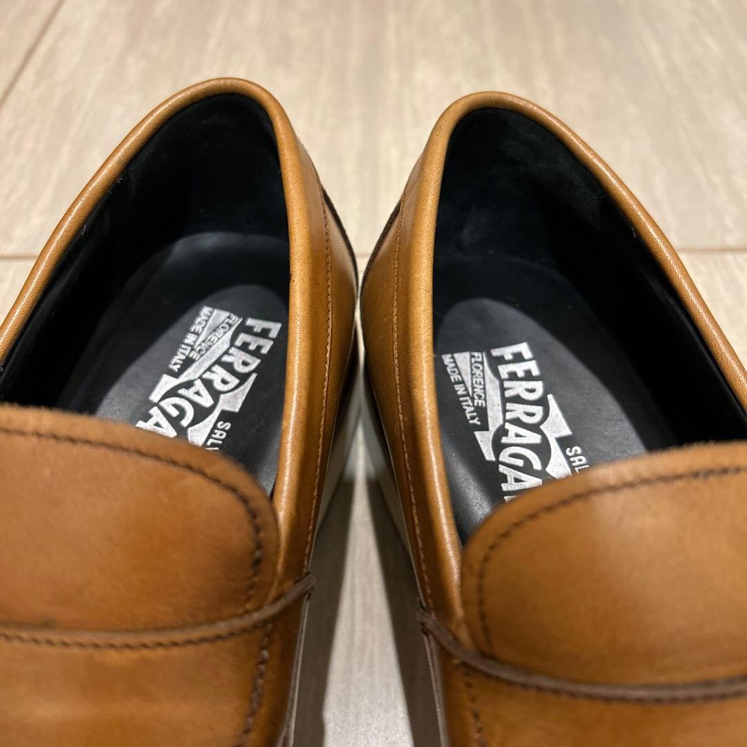 FERRAGAMO フェラガモ ブラウンレザー フリンジローファー UK7 2E