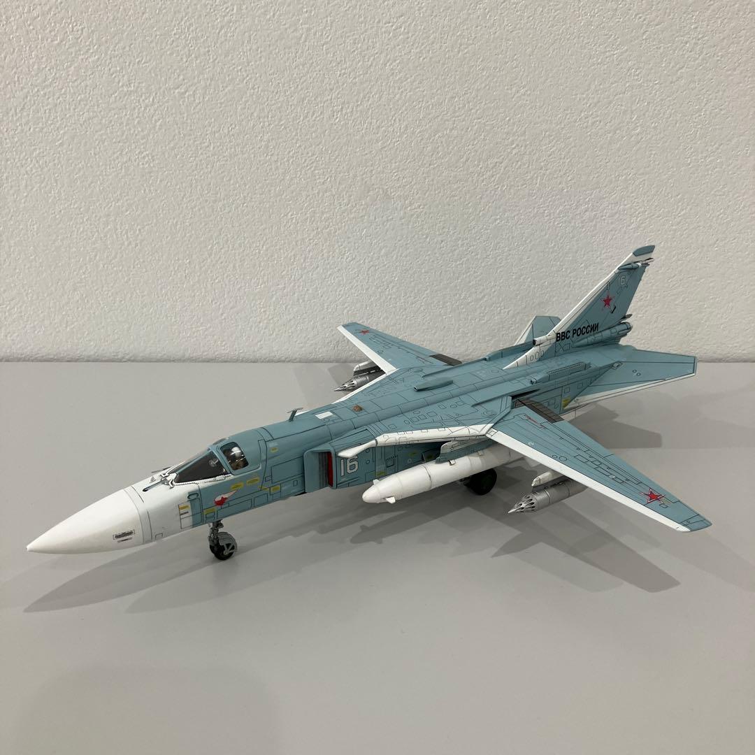CALIBRE WINGS ロシア軍 SU-24 1/72