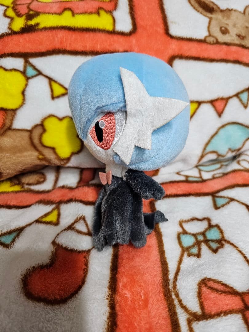 ポケモン サーナイト 色違い ぬいぐるみ