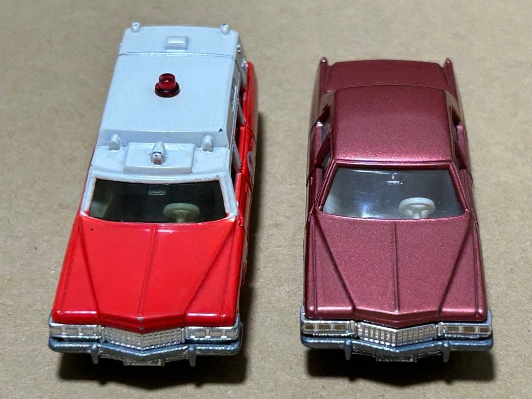 日本製 トミカ キャデラック 2台セット
