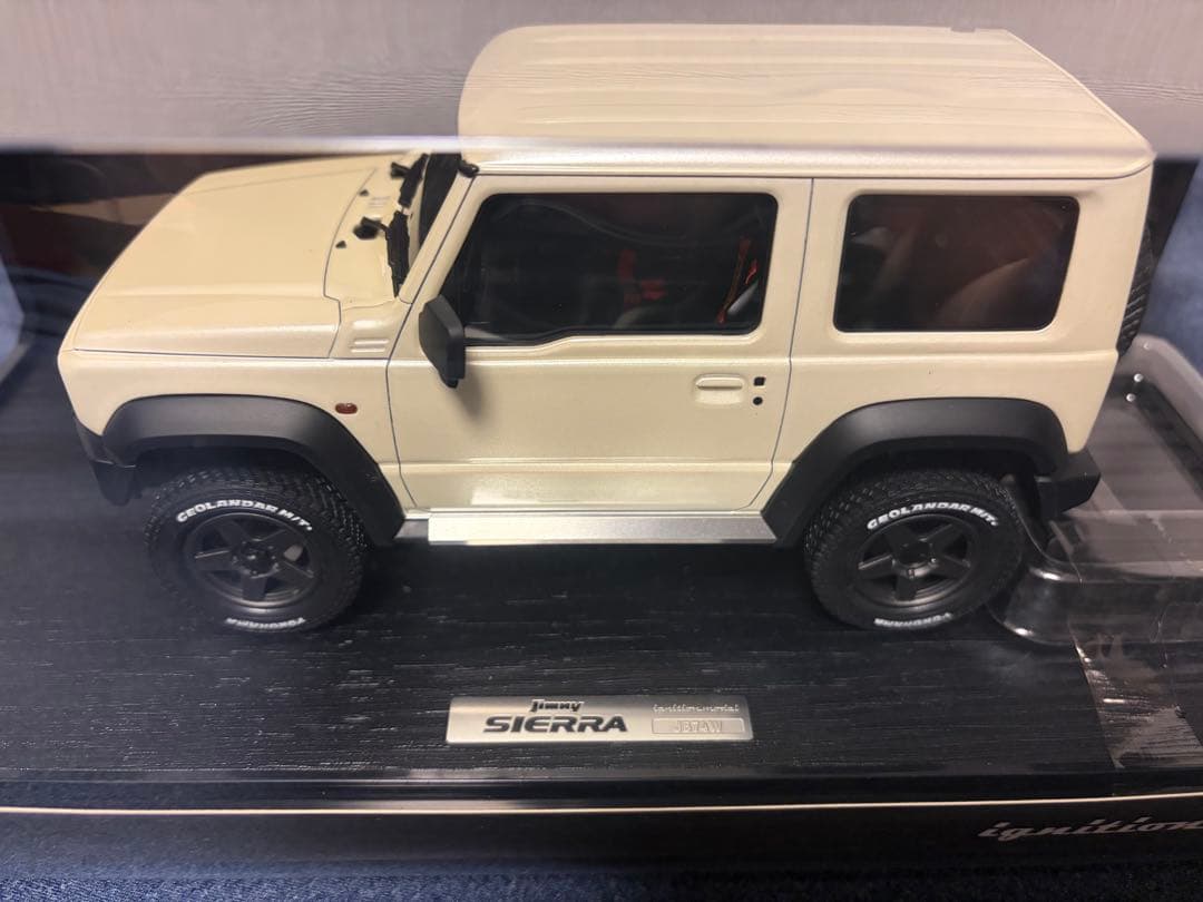 イグニッションモデル 1/18 ジムニー シエラ JB74W - メルカリ
