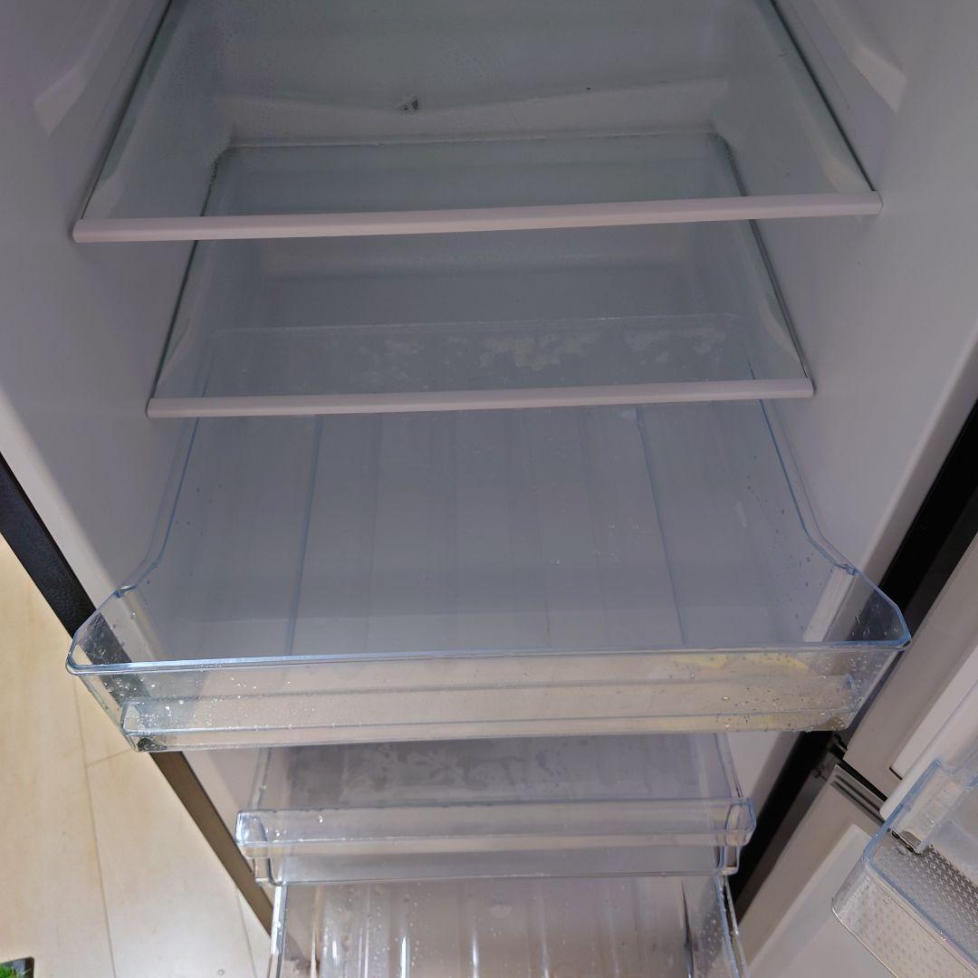 Hisense 2ドア冷蔵庫 黒 HR-D1701B 175L