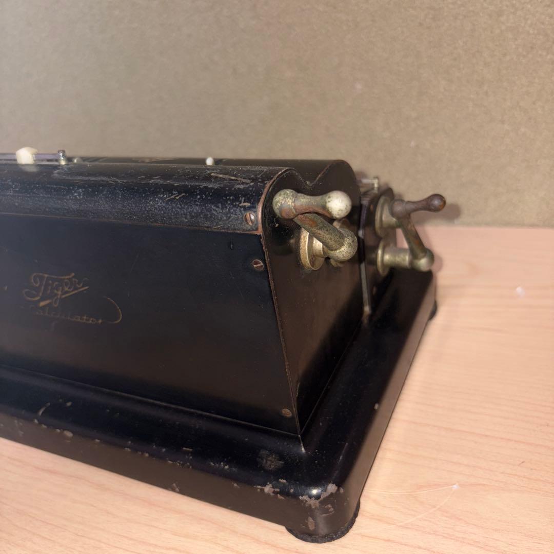 希少】手回し式計算機 アンティーク 昭和20年代 タイガー計算機 TIGER