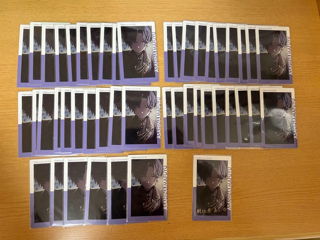 う*️様 プロセカ 朝比奈まふゆ グリッター缶バッジ エピカ 42A 22A