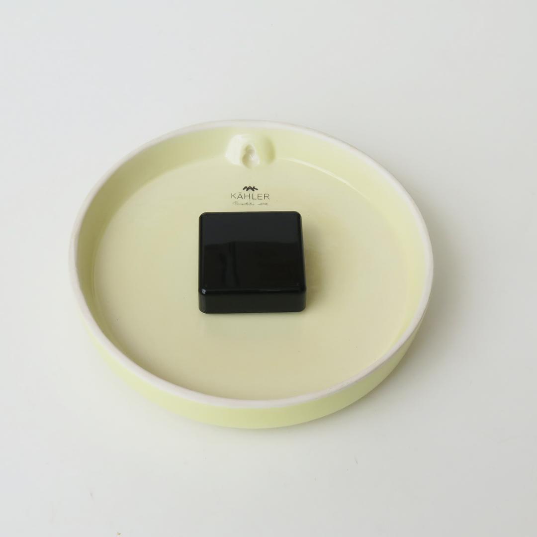 デンマーク kahlerケーラー ORA 陶器 掛時計 イエロー 北欧インテリア