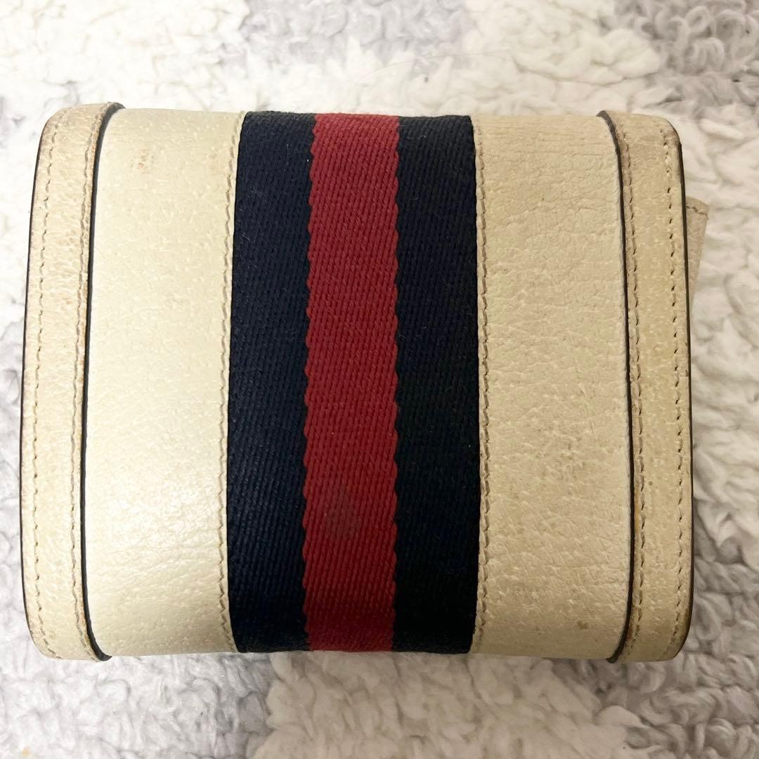 Gucci GGロゴ 二つ折り財布 アイボリー - メルカリ
