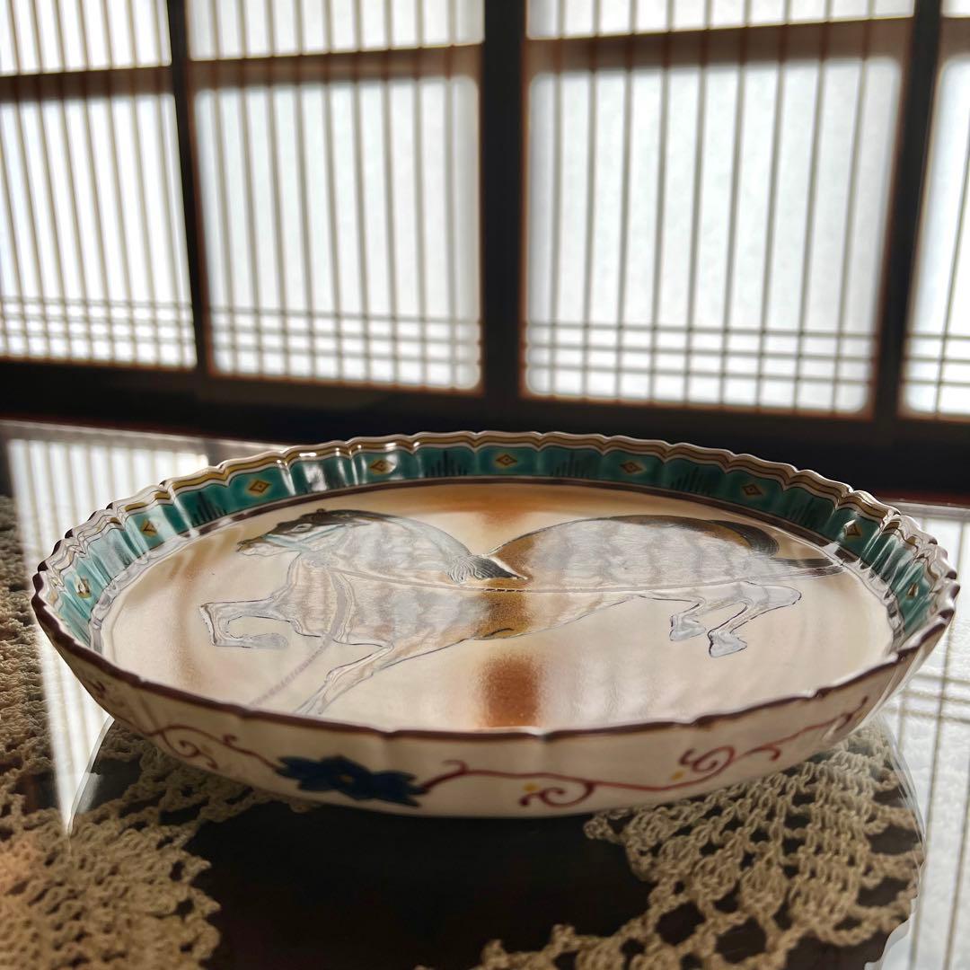 越田健一郎 飾皿 午 馬 干支 九谷焼 作家もの 共箱 共布 - メルカリ