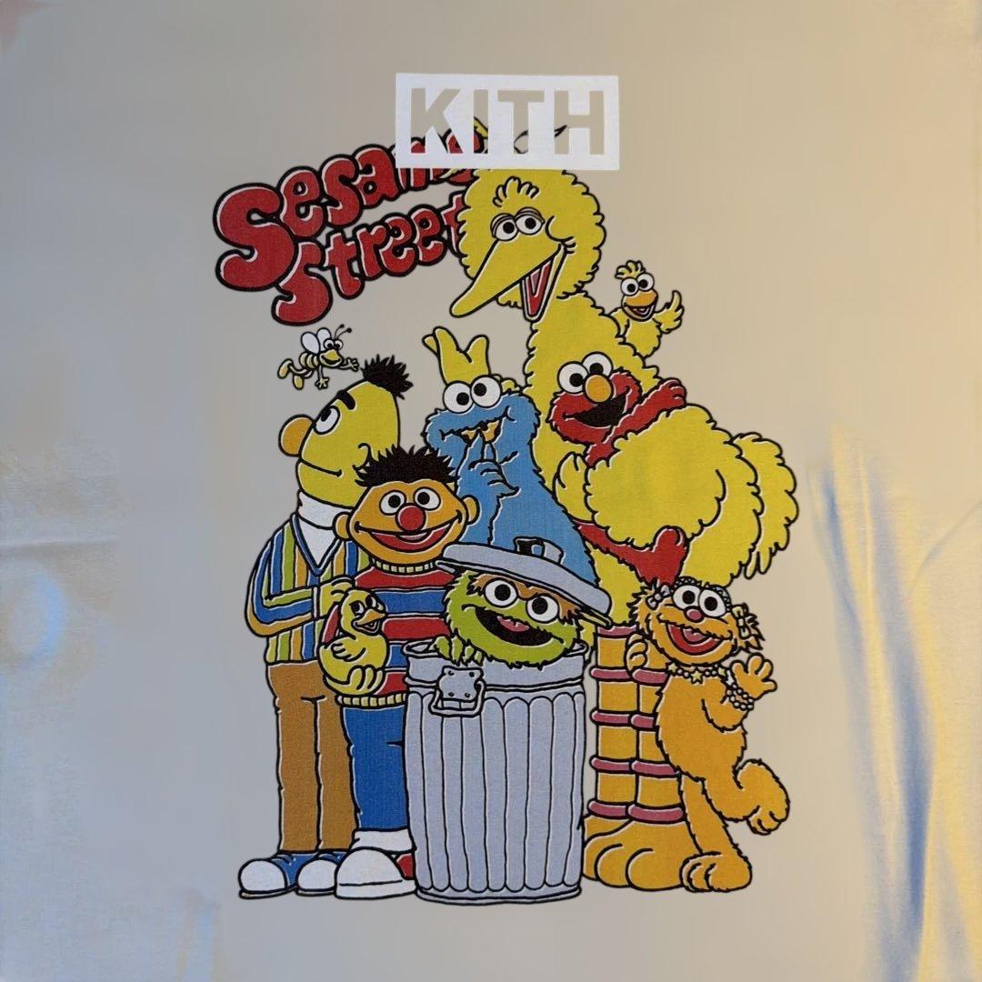 KITH セサミストリート Tシャツ Lサイズ クリーム