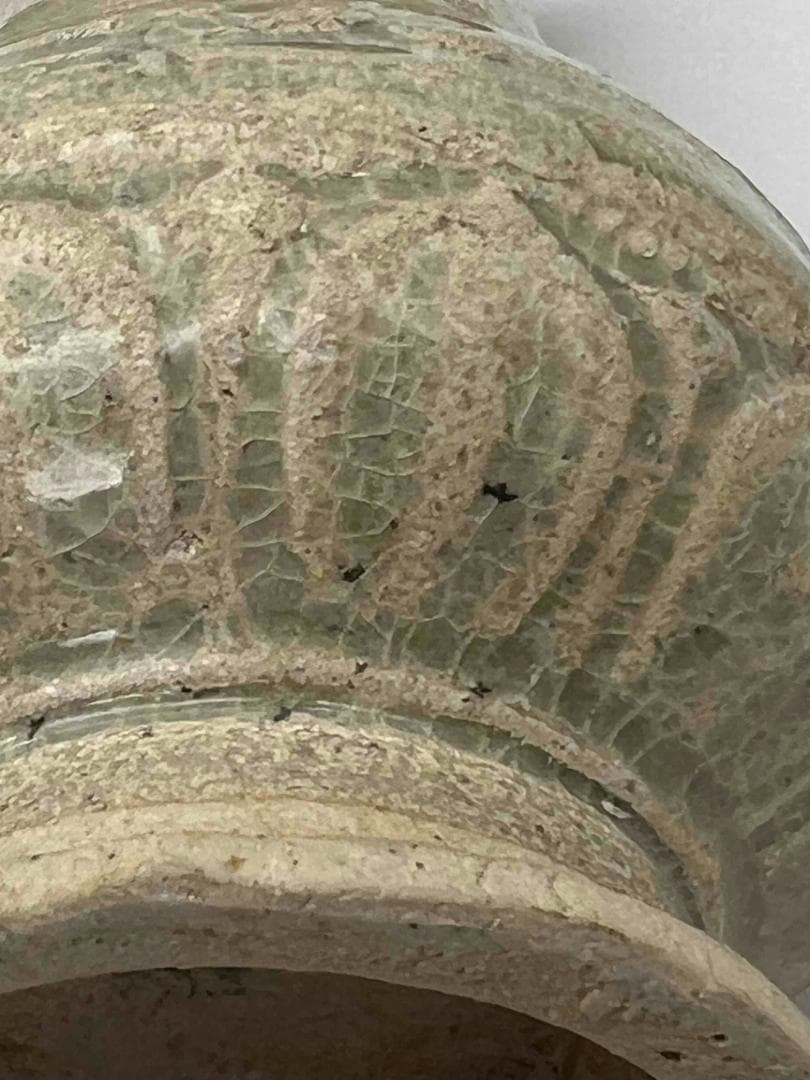 宋時代 青磁 湖田窯 刻牡丹蓮花文瓶 壺 尊 水注 影青